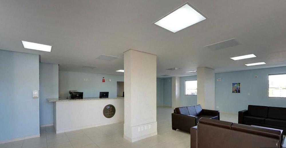 Golden Dolphin Supreme: Pet-Friendly Flat with King Bed Apartment Caldas Novas Exterior photo